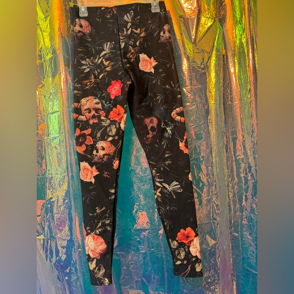 Blackmilk Garden of the Dead Toastie Leggings